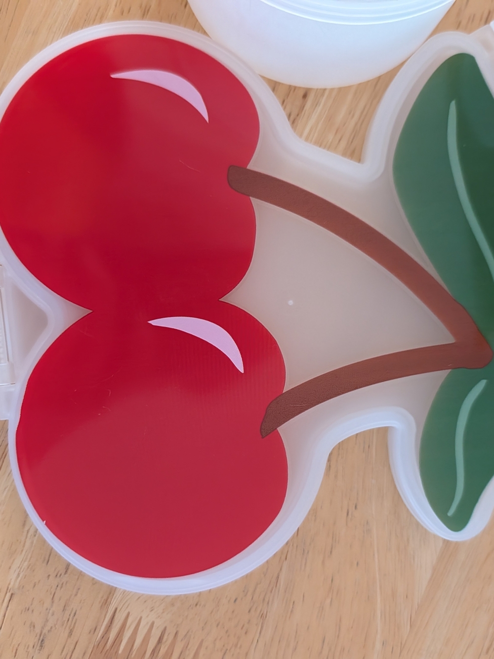 Cherry-Shaped Bento Box - Picture 3 of 7